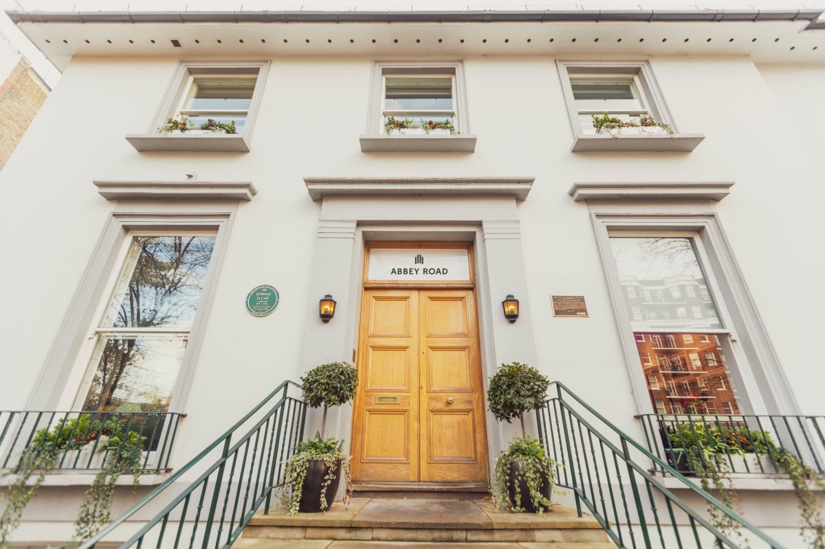 Abbey Road. Photo: Cameron Colbeck. London art guide.