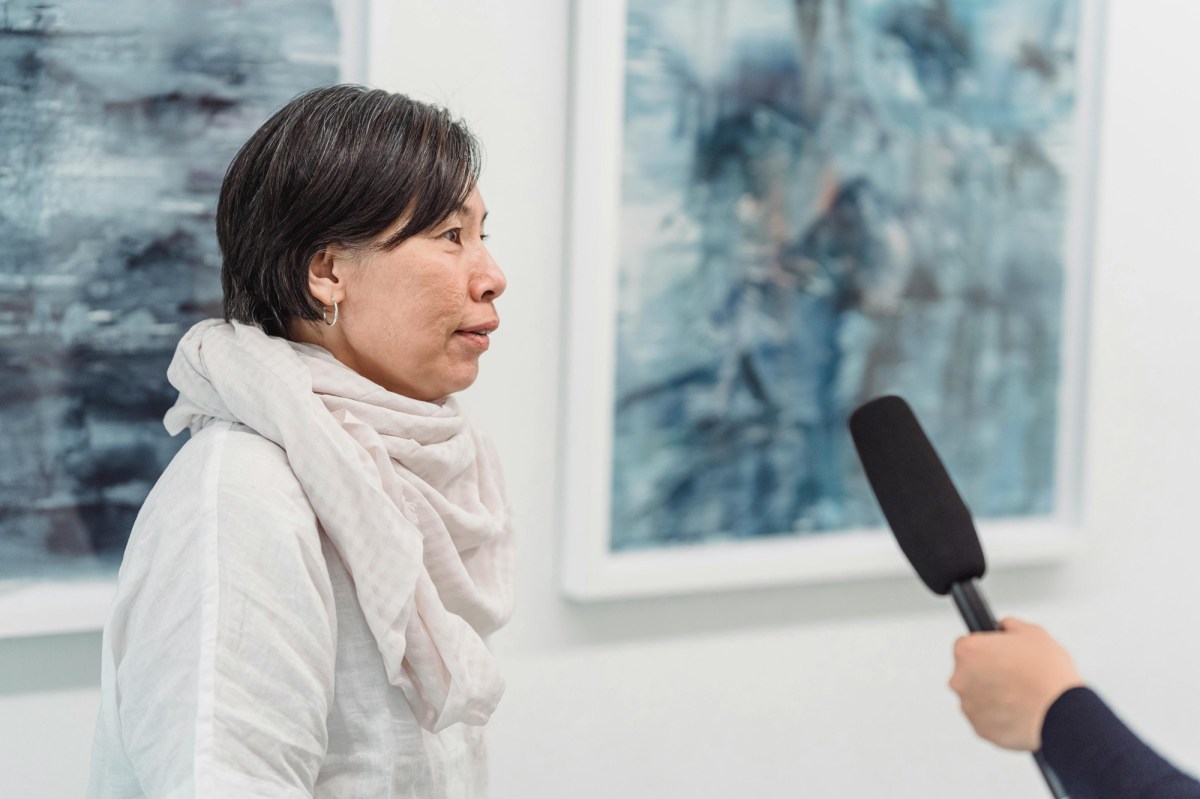 Managing media interviews with confidence is a skill. Photo: Greta Hoffman / Pexels.