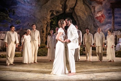 Cecelia Hall and Ed Lyon in Il ritorno d'Ulisse at Garsington Opera. Photo: Craig Fuller.